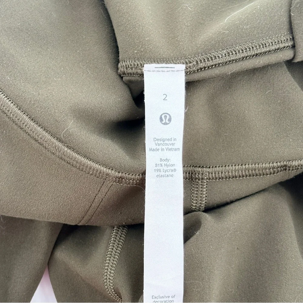 Lululemon Athletica Olive Green Activewear Pants 2 running joggers active pants